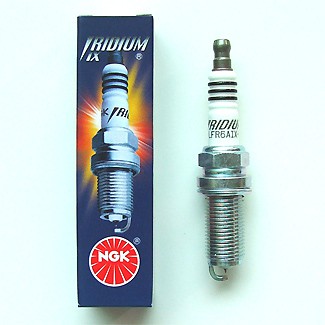 [GENUINE] หัวเทียน NGK IRIDIUM LFR6AIX-11 made in Japan เพื่อติดตั้ง Toyota Innova, Fortuner, Hyunda