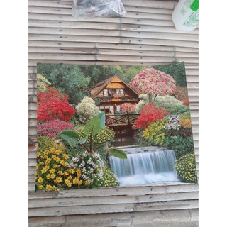 กรอบรูปพร้อมรูปภาพ กรอบรูปกระจกขอบลายสีทอง ขนาด16x 20นิ้ว กลางแพ๊คห่ออย่างดีมีชำระเงินปลายทางได้