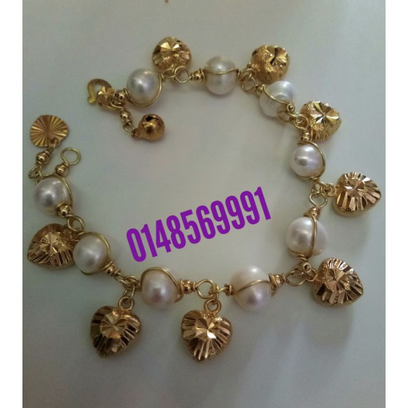 PEARL WRIST BRACELET
