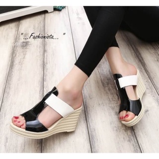 รองเท้า Korea wedges sandals พร้อมส่ง! F8667