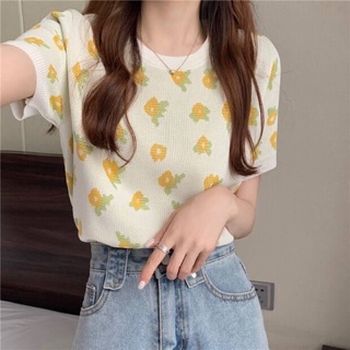 เสื้อไหมพรม คอกลม ลายดอก ผ้ายืด🌼