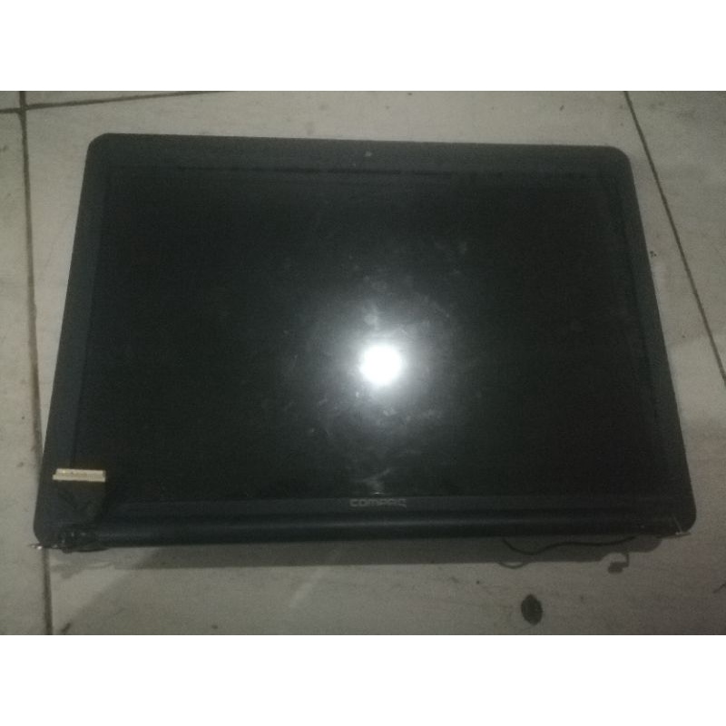 LCD Compaq CQ40*****