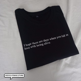 "being alive" เสื้อยืดสกรีน สวมใส่สบาย