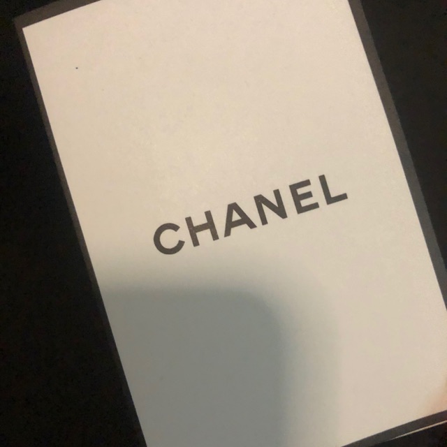 บัตรแต่งหน้า  Chanel