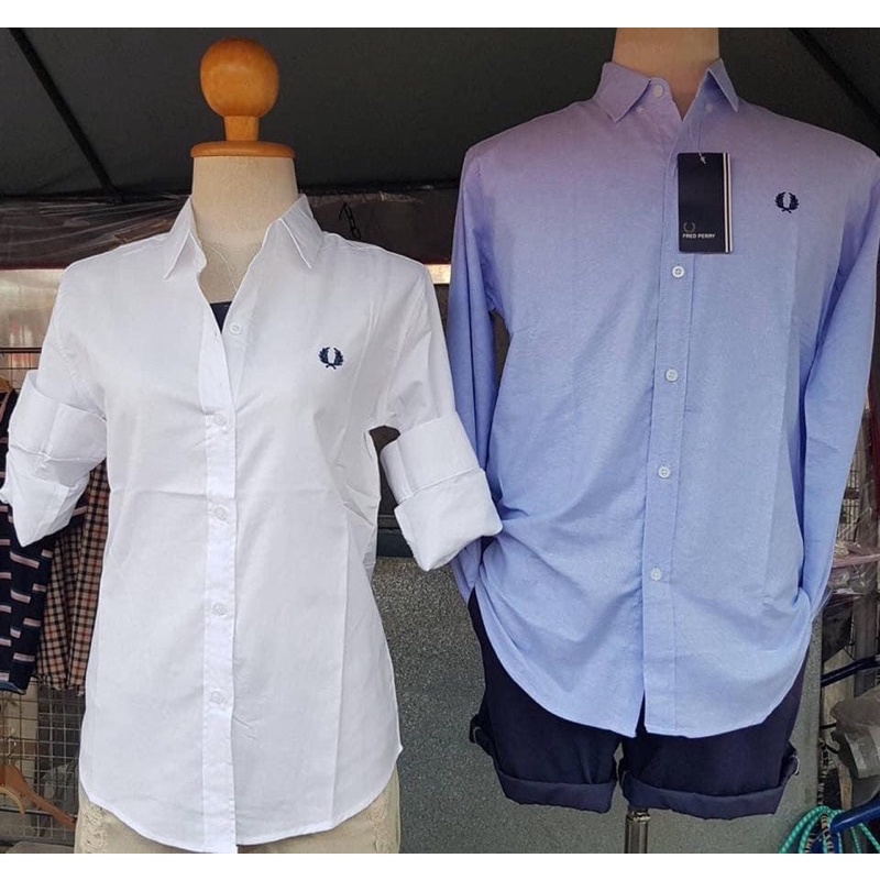 Fred perry แขนยาวใส่ได้ผู้ชายผู้หญิงผ้าoxfordขาวและฟ้ายีนส์ใส่ได้ชายและหญิง