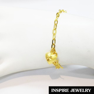 Inspire Jewelry ,สร้อยข้อมือลายโซ่ขัดเงา ห้อยหัวใจทองตอกลาย  เส้นขนาด50 สต.พร้อมถุงกำมะหยี่