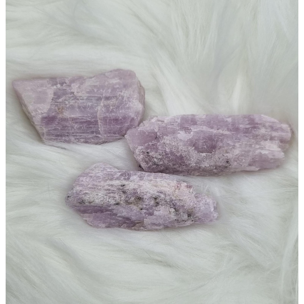 SG หุ้นท้องถิ่น Kunzite ดิบ