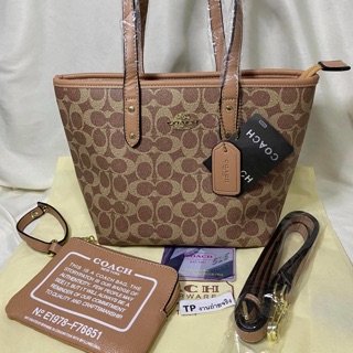 Coach shopping mini แถมฟรีคล้องมือลูกเล็ก1ใบ ตามภาพ