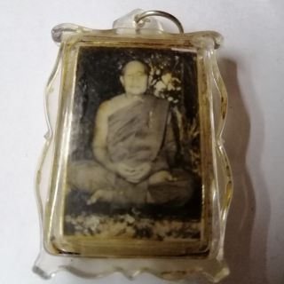 เลี่ยมลป.ฝั้น​ หลังเตารีด​