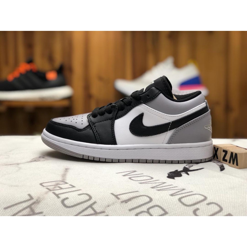 พร้อมส่ง️❖▫◅รองเท้าผ้าใบ Nike air jordan Nike Air Jordan 1 Low