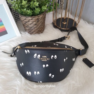 🇺🇸กระเป๋าคาดอก คาดเอว Coach รุ่นหายาก DISNEY X COACH BELT BAG WITH SNOW WHITE AND THE SEVEN DWARFS EYES PRINT