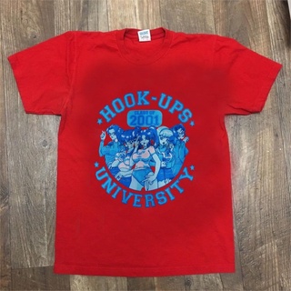 เสื้อยืดผ้าฝ้าย เสื้อยืด ลาย REPRINT 2001 HOOK-UPS University สีแดง สไตล์วินเทจ ขนาด S-3XL