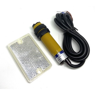 E18-R2N1 sensor เซ็นเซอร์  NPN-NO  แบบ 3 สาย. พร้อมแผ่นสะท้อน. ระยะจับได้ 2 เมตร