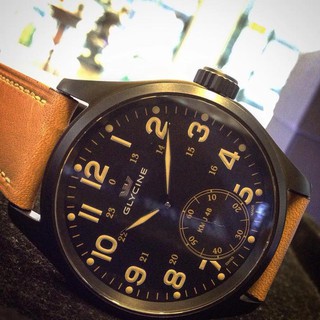 นาฬิกามือสอง ของแท้ glycine KMU48 ไขลาน ขนาด over size 48mm หน้าปัดดำพิมพ์พรายน้ำอารบิครอบ เดินเวลา 2 เข็มครึ่ง