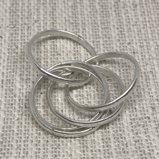 แหวนเงินแท้ คล้อง 5 วงแฮนด์เมด Handmade silver 5 thin combined linked rings for men and women