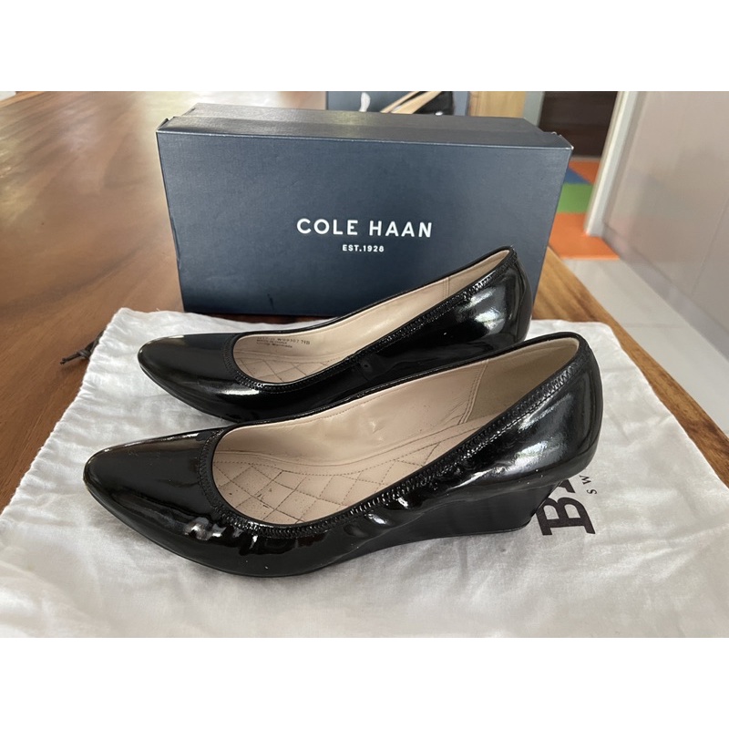 รองเท้าหนังส้นสูงผู้หญิง Cole Haan (ของแท้จากอเมริกา)