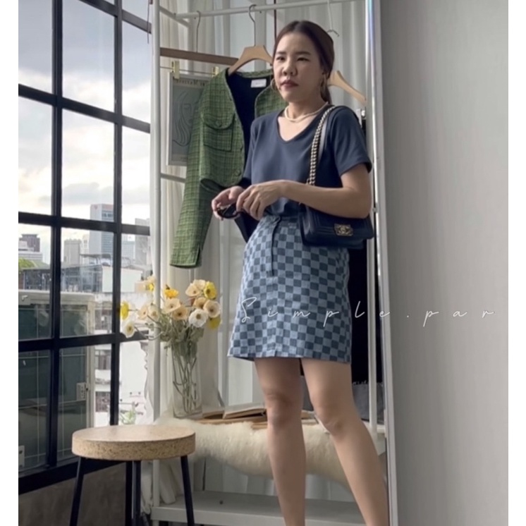 กระโปรงยีนส์ สั้น ลายตารางหมากรุก size m ร้าน simple.par