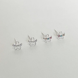 vela.cheeva : *silver925 / cz flower earring ต่างหูเงินแท้ ประดับเพชร cz รูปดอกไม้