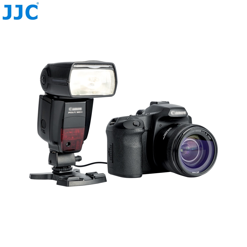 JJC JSC-8 อะแดปเตอร์ รองเท้าร้อน Hot Shoe ของกล้องอเนกประสงค์พร้อมพอร์ตเชื่อมต่อซิงค์ 3.5 มม. และ PC สำหรับกล้องที่ไม่มีขั้วต่อ Strobe ภายนอกไปยังแฟลชซิงโครทริกเกอร์, แสงขาวดำนอกกล้อง, ระบบ Strobe ของสตูดิโอ