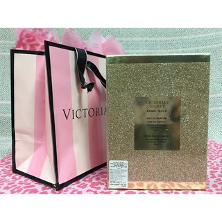 มาแล้วนะคะ Victoria’ Secret Angel Gold Edp กลิ่นที่ตามหากันมา หอมหวานสดชื่น แต่หรูหรา ขวดสวยมากกก กลิ่นก็แกลมมาก  1. กลิ