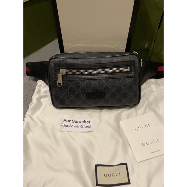 Gucci supreme belt bag