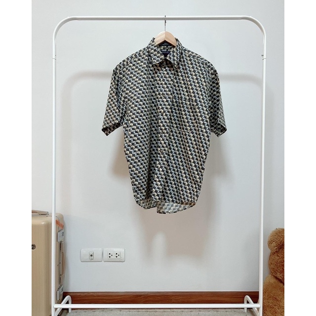 เสื้อฮาวายป้าย Christopher Rand (กระดุมหลุด 1 เม็ด)