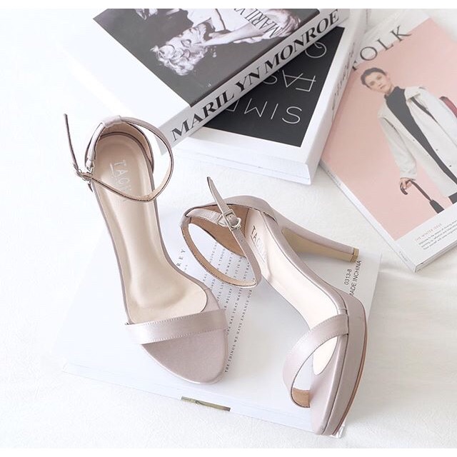 Tacha_Brand Classy heels สีเทา