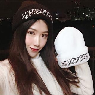 หมวก FUCKINGAWESOME BEANIE