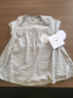 ของใหม่ แท้จาก USA ผ้าออแกนิกส์ Burt’s Bee baby ป้ายครบ Organics Cotton 100% size 6-9m