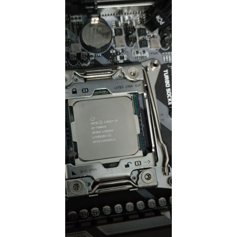 CPU INTEL 2066 CORE I9-7980XE + MAINBOARD 2066 MSI X299 TOMAHAWK AC