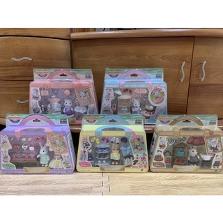 Sylvanian Fashion Play Set Town ซิลวาเนียน ทาวน์ แฟชั่นเพลย์เซต กล่องญี่ปุ่น มือ1