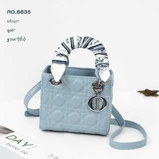 กระเป๋าสะพายข้าง Fashion ทรง Lady Dior ขนาดกะทัดรัด มีสายสะพายยาว (8635)