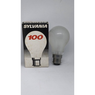 หลอดไส้ แก้วฝ้า 100W B22 ขั้วเขี้ยว Sylvania Made in Italy