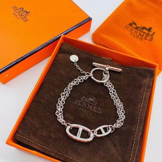 HERMES NEW FARENDOLE BRACELET SMALL MODEL สร้อยข้อมือโซ่ กำไลข้อมือแบรนด์แอร์เมส เครื่องประดับ แฟชั่นผู้หญิง สีเงิน