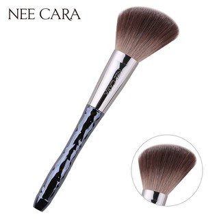 NEE CARA นีคาร่า นีคาร่า แปรงแต่งหน้า แปรงปัดแก้มพุ่มตัดเฉียง N896 ANGLED POWDER BRUSH