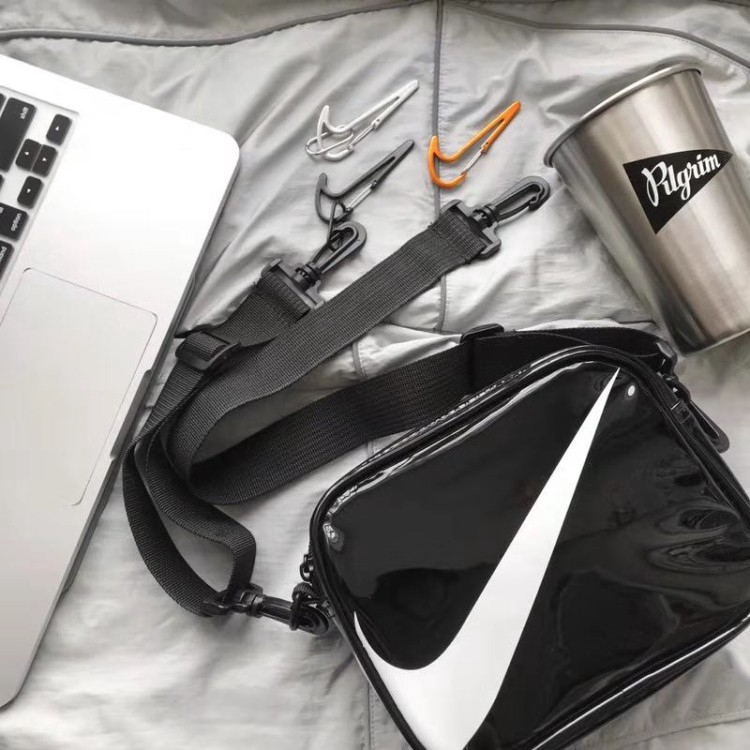 nike mini swoosh bag