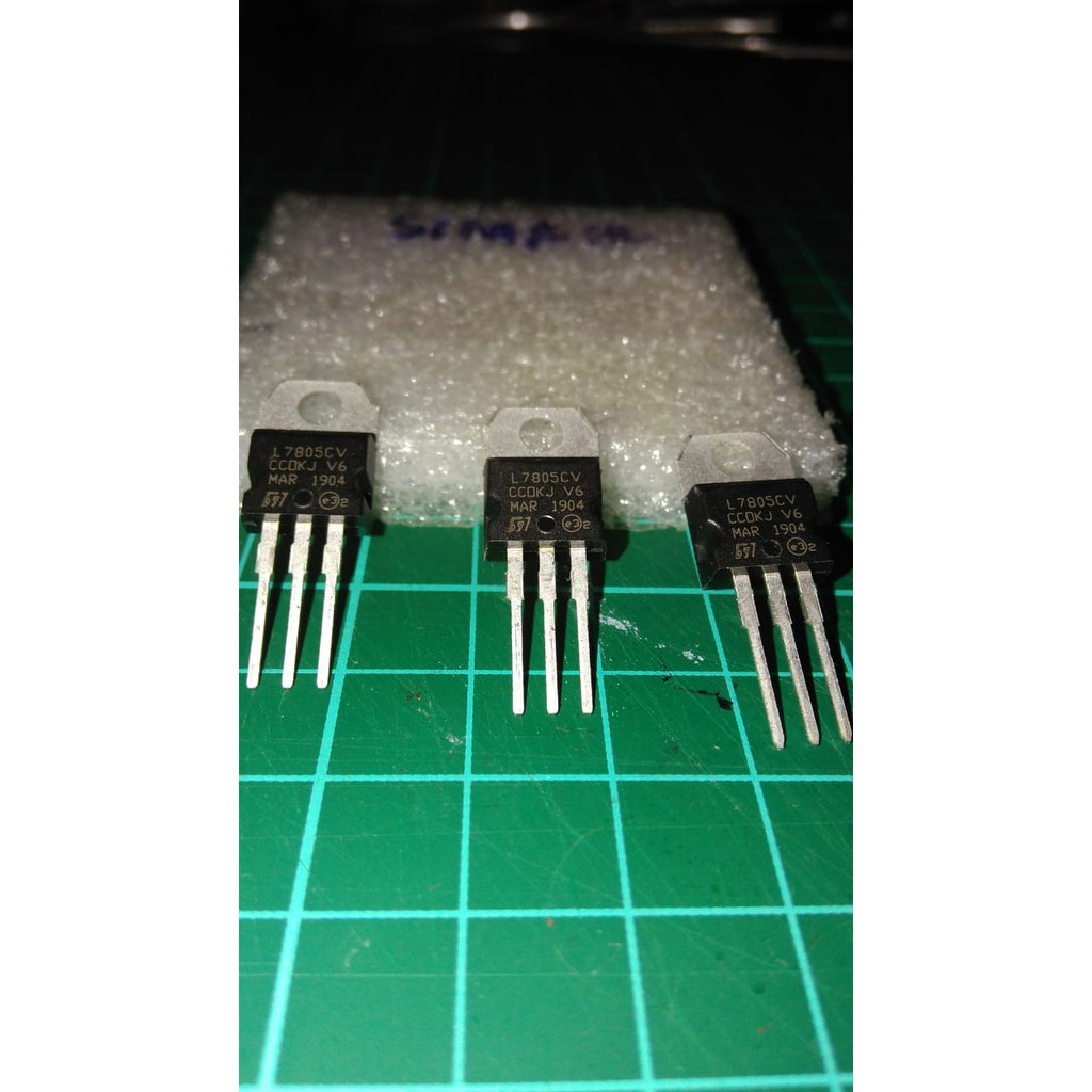 ไอซี 7805 L7805*****