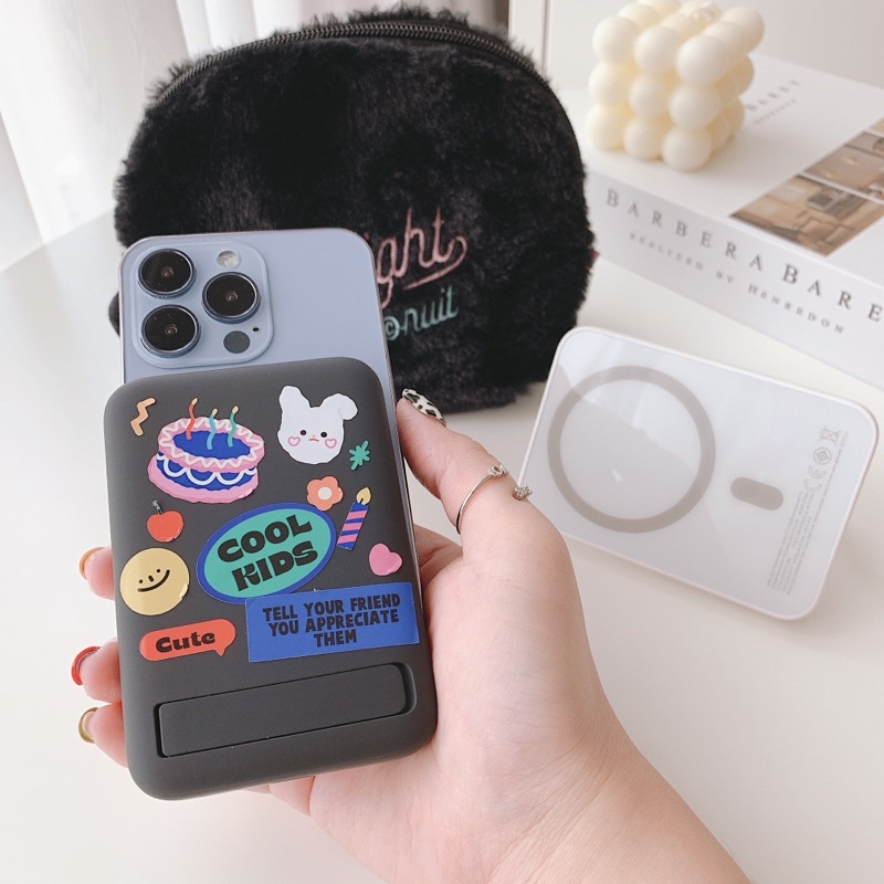 พร้อมส่ง แถมฟรีสติกเกอร์ Eloop EW52 wireless 10000mAh แบตสำรองไร้สาย