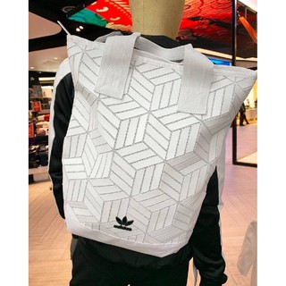 Don’t Miss! Adidas 3D Top Handle Backpack FACTORY OUTLET กระเป๋าเป้ Unisex ดีไซน์สุดฮิตสไตล์ ISSEY MIYAKE