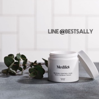 Medik8 Blemish Control Pads (60 Pads) แผ่นเช็ดผิวหน้า ลดสิว