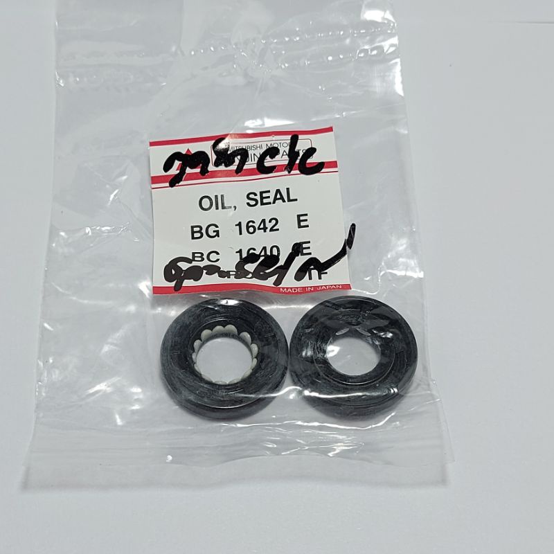 ซีลตูดได Mitsubishi  Cyclone ซีลตูดไดชาร์จ APSHOP2022