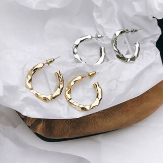 Creasing Hoop Earrings