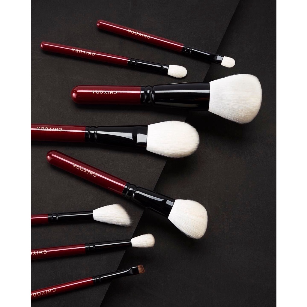 CHIYODA BRUSH l แปรงแต่งหน้า ขนสัตว์ เกรดพรีเมี่ยม คุณภาพสูงจากประเทศญี่ปุ่น
