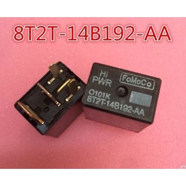 ชิปอิเล็กทรอนิกส์รถยนต์ 8T2T-14B192-AA ใหม่ Ones