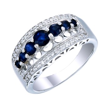 แหวนพลอยไพลินสีน้ำเงินเข้ม(BLUE SAPPHIRE)ประดับด้วยเพชรรัสเซียCZ รุ่น GR1487-BS