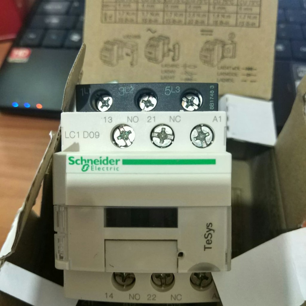 CONTACTOR LC1D09M7 SCHNEIDER