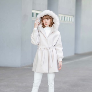 Cute girl Coat with Fur Hood เสื้อโค้ทผ้าวูล สามารถใส่เป็นสไตล์เดรส หรือ ใส่เป็นเสื้อโค้ทได้