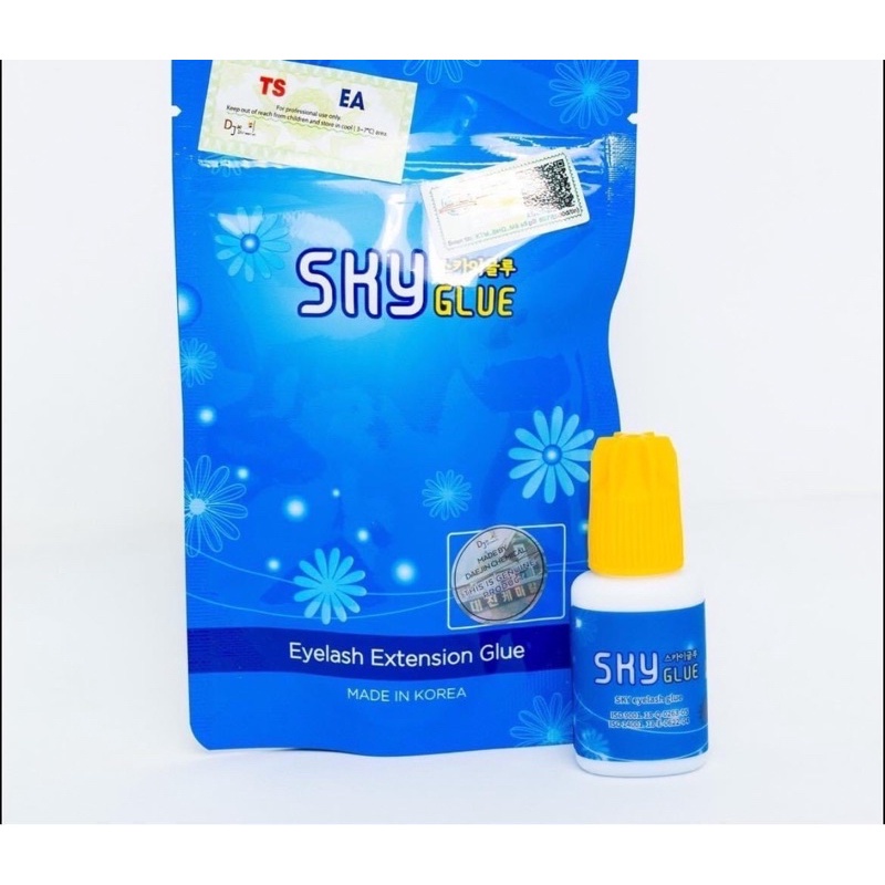 กาวต่อขนตาสกายใส(Sky TS)ฝาเหลือง Korea ปริมาณ 5กรัม แห้งเร็ว 1-2วิ ติดทนนาน 7สัปดาห์ ไม่แสบตา