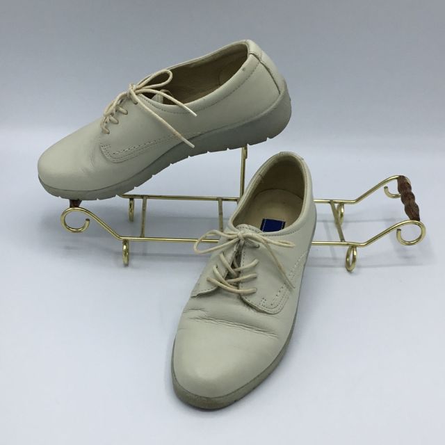 รองเท้าแฟชั่นสไตล์ oxford แบรนด์ eccoสินค้าญี่ปุ่นมือสอง งานสวยแบบเก๋ๆ หนังนิ่มมาก