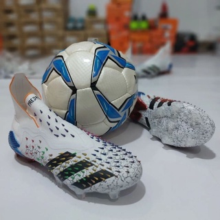 ขายรองเท้าฟุตบอล Adidas Predator Freak+